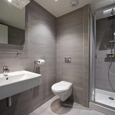 Otel Staycity