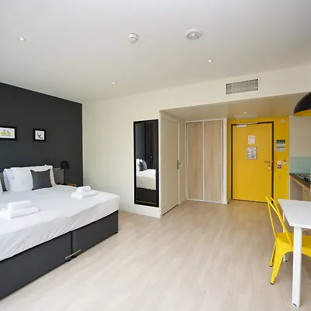 Staycity Hotel